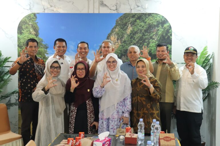 Kunjungan Kerja Komisi V DPRD Provinsi Sumatera Barat ke Pusat Informasi Geopark